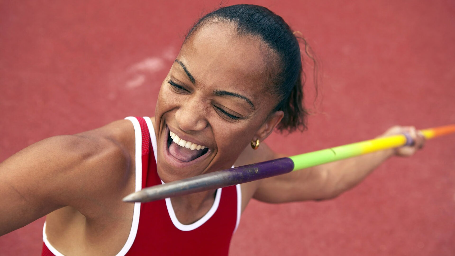 电竞赛事转播权市场的竞争格局与未来展望，电子竞技转播团队人员配置